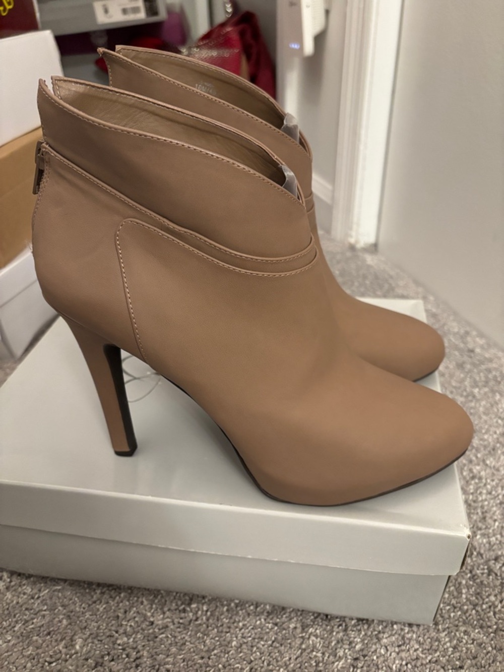Jessica Simpson, totally taupe, Size 10. Never worn.